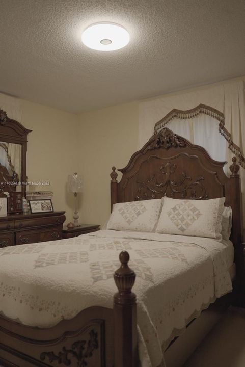 Недавно арендовано: $2,700 (2 спален, 2 ванн, 803 Квадратных фут)