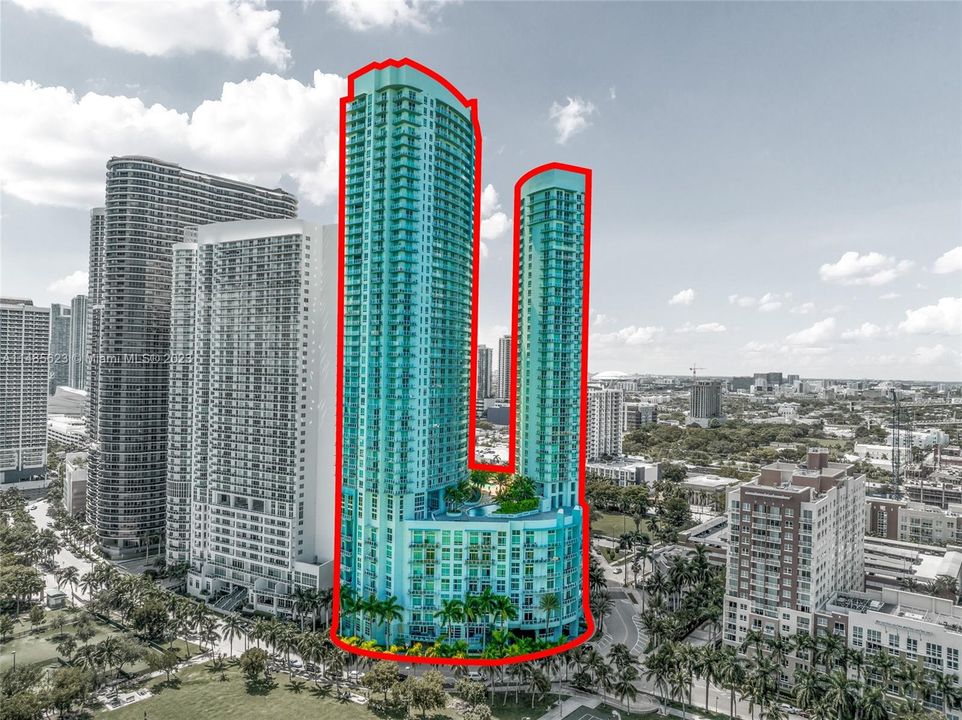 Recently Sold: $485,000 (1 beds, 1 baths, 838 Square Feet)