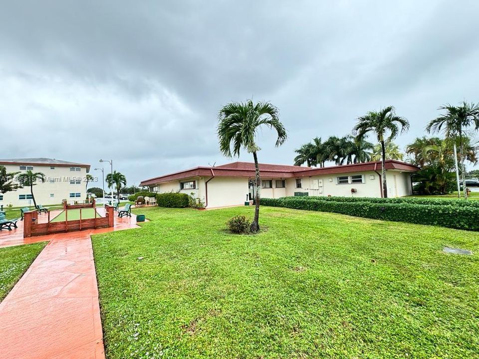 Recently Sold: $149,900 (1 beds, 1 baths, 720 Square Feet)