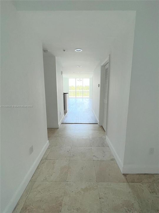 Недавно продано: $385,000 (2 спален, 2 ванн, 1743 Квадратных фут)