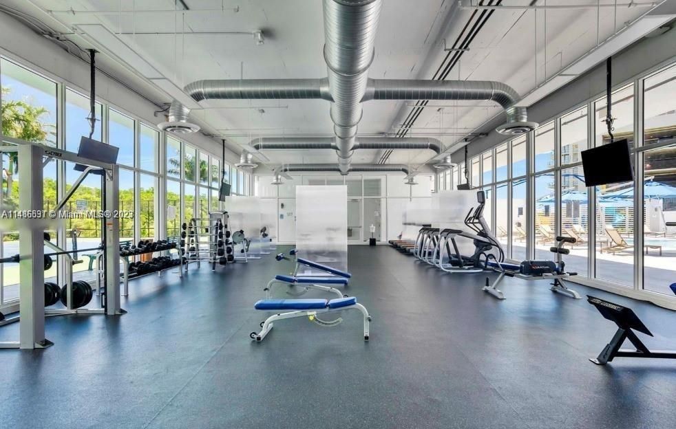 Недавно продано: $385,000 (2 спален, 2 ванн, 1743 Квадратных фут)