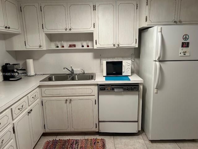 Recently Sold: $132,500 (1 beds, 1 baths, 770 Square Feet)
