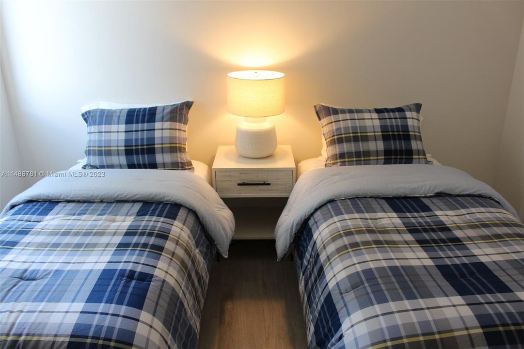 Недавно арендовано: $5,200 (2 спален, 2 ванн, 972 Квадратных фут)