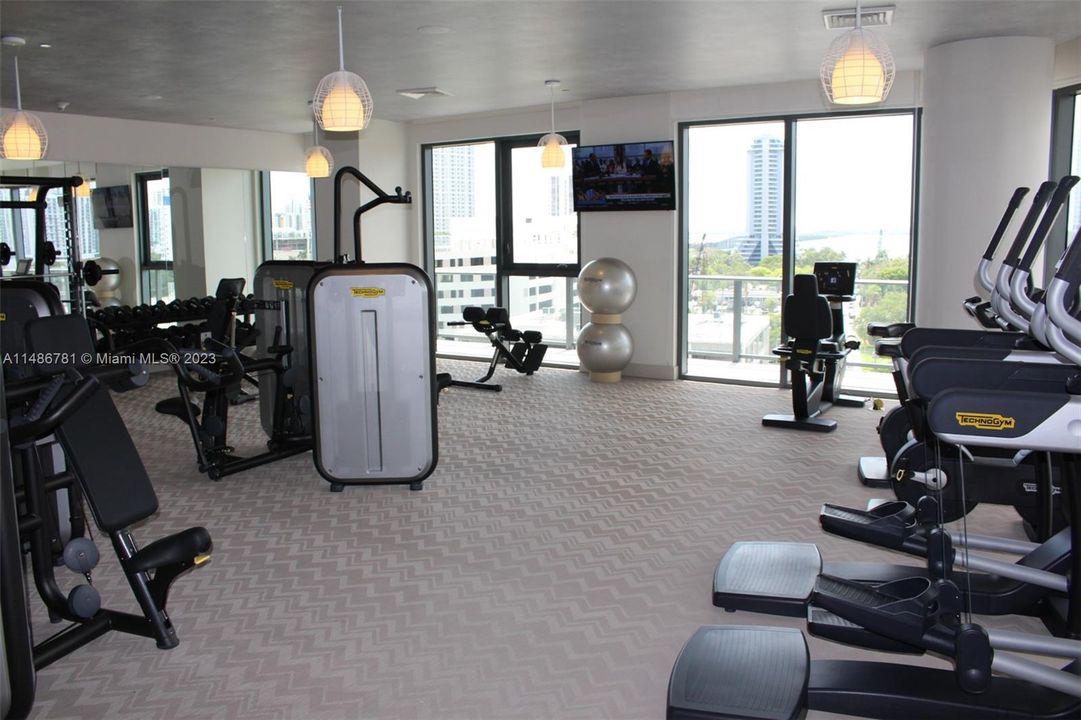 Недавно арендовано: $5,200 (2 спален, 2 ванн, 972 Квадратных фут)