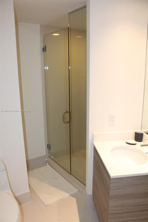 Недавно арендовано: $5,200 (2 спален, 2 ванн, 972 Квадратных фут)