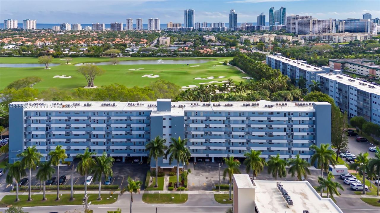 Recently Sold: $155,000 (2 beds, 2 baths, 1027 Square Feet)