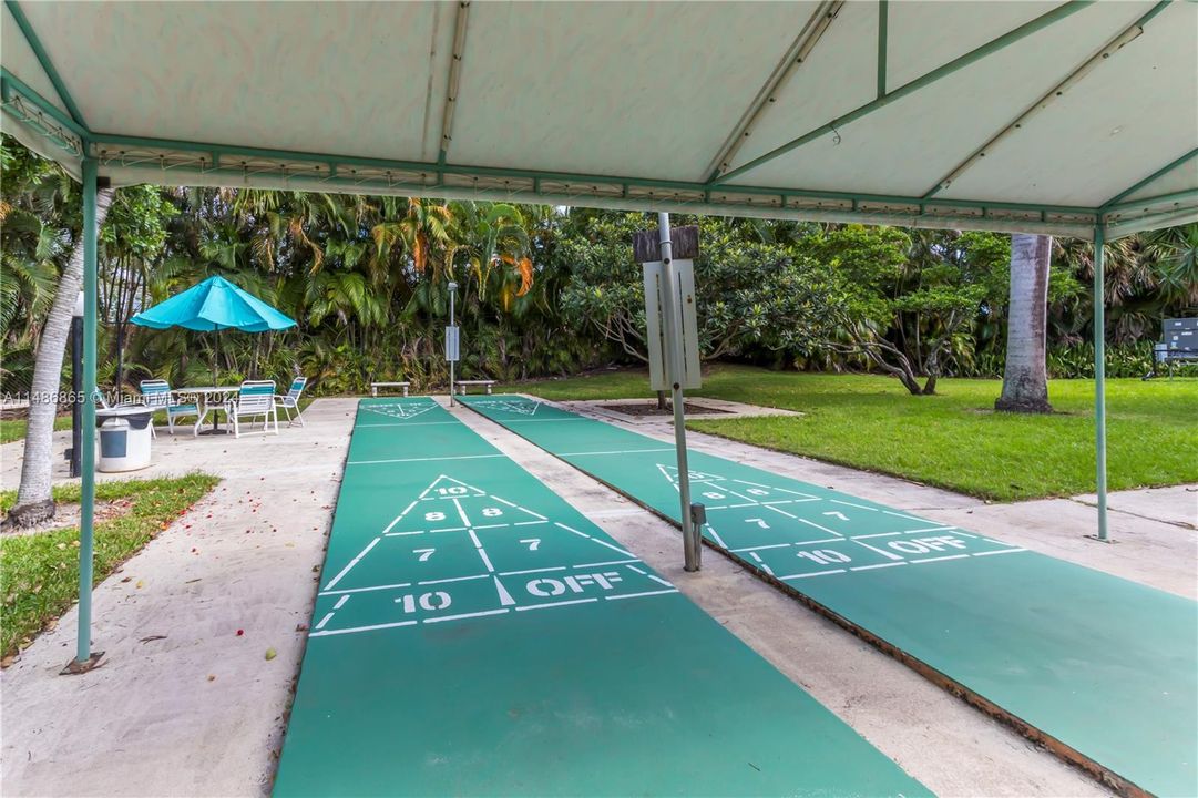 Recently Sold: $155,000 (2 beds, 2 baths, 1027 Square Feet)