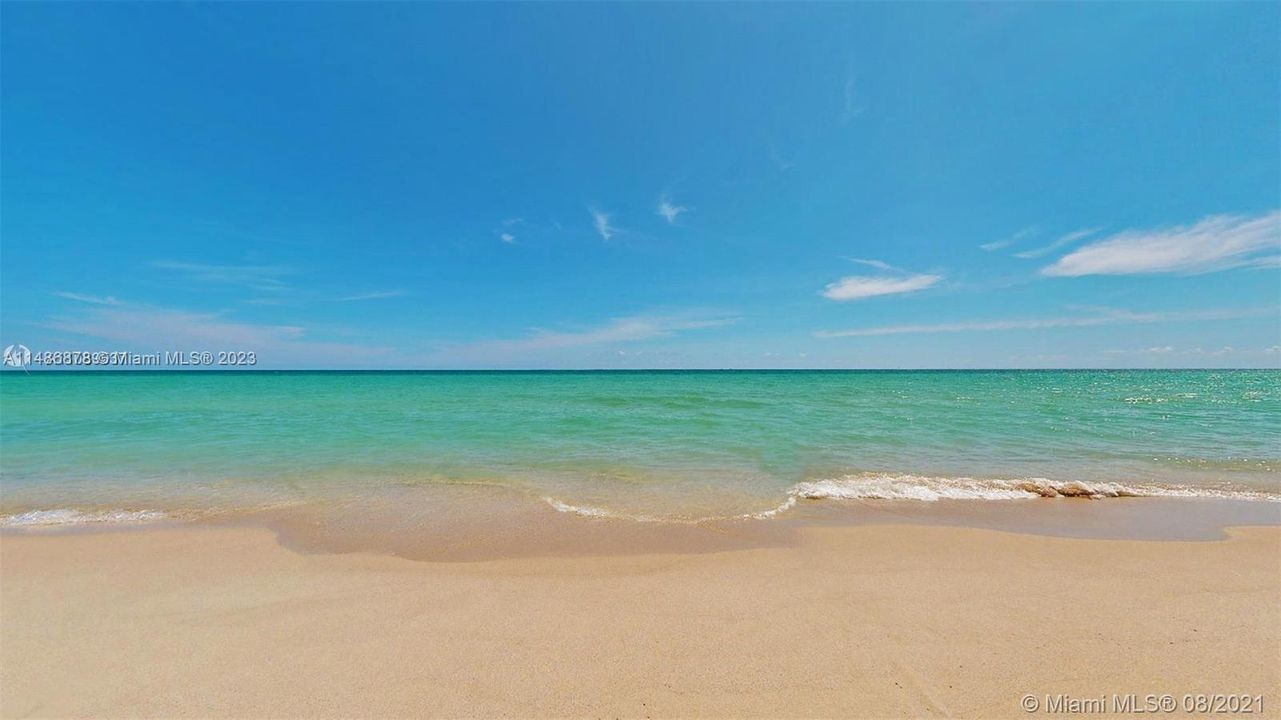 Recently Rented: $3,200 (2 beds, 2 baths, 1440 Square Feet)