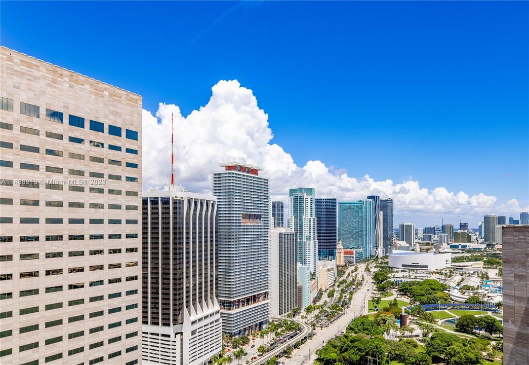 Недавно арендовано: $3,400 (2 спален, 2 ванн, 1105 Квадратных фут)