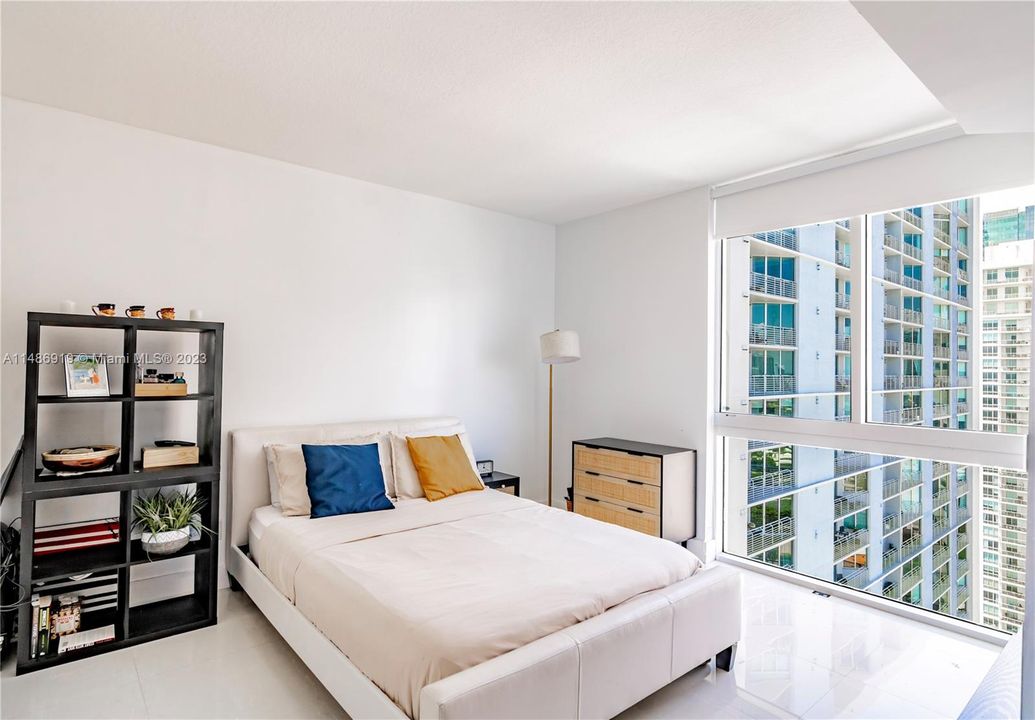 Недавно арендовано: $3,400 (2 спален, 2 ванн, 1105 Квадратных фут)