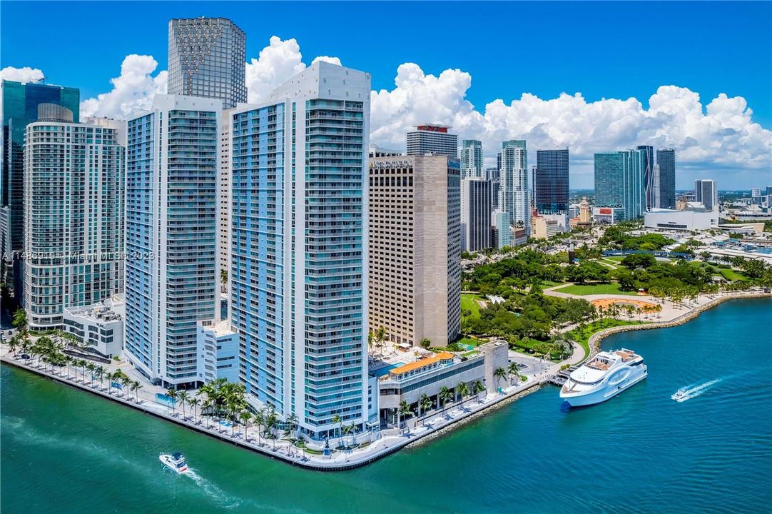 Недавно арендовано: $3,400 (2 спален, 2 ванн, 1105 Квадратных фут)