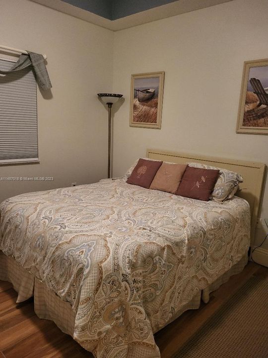 最近租的: $3,250 (2 贝兹, 2 浴室, 1405 平方英尺)