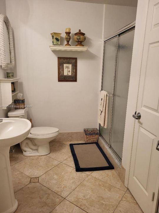 最近租的: $3,250 (2 贝兹, 2 浴室, 1405 平方英尺)