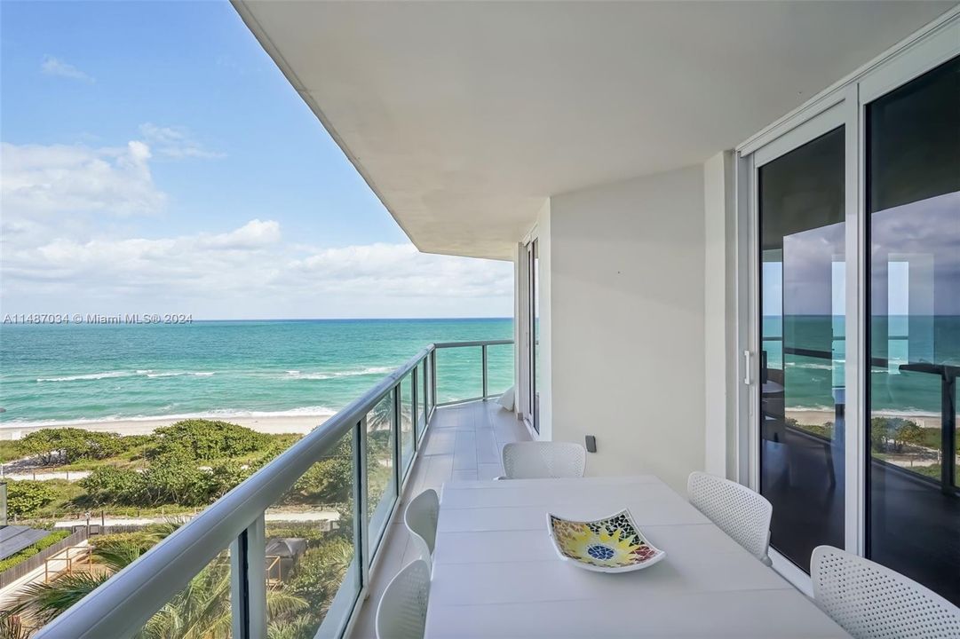 Recently Sold: $2,779,000 (2 beds, 2 baths, 1690 Square Feet)