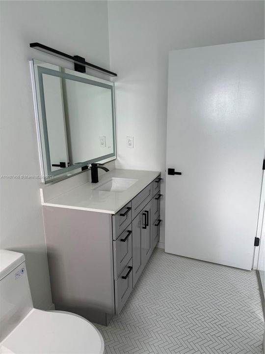 Recently Sold: $549,000 (3 beds, 2 baths, 1200 Square Feet)