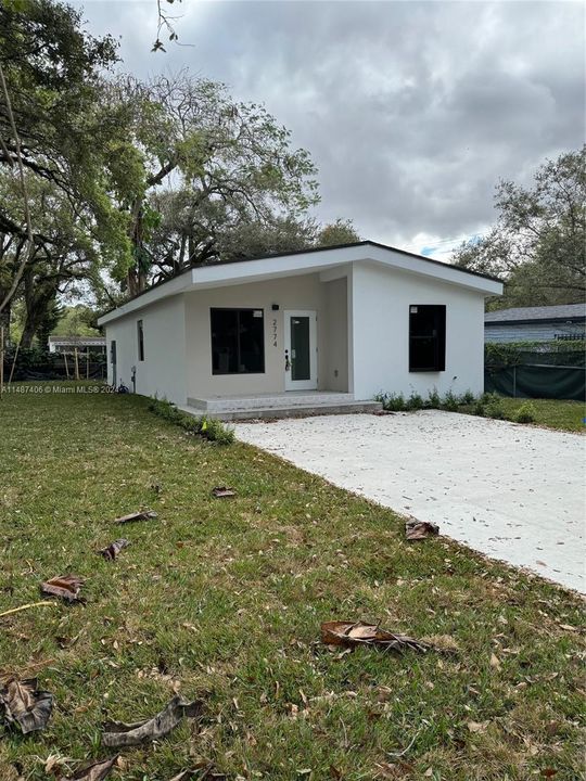 Recently Sold: $549,000 (3 beds, 2 baths, 1200 Square Feet)
