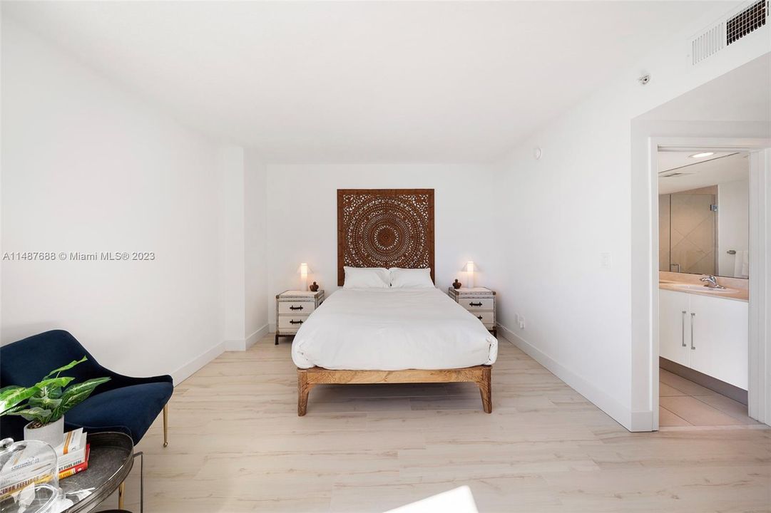 Vendido Recientemente: $675,000 (2 camas, 2 baños, 1145 Pies cuadrados)