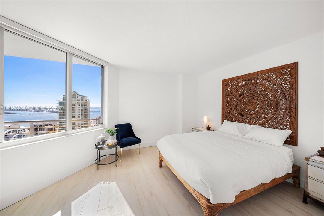 Vendido Recientemente: $675,000 (2 camas, 2 baños, 1145 Pies cuadrados)