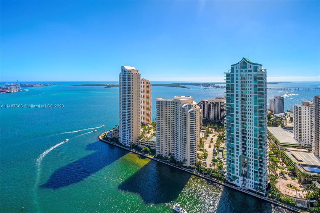 Vendido Recientemente: $675,000 (2 camas, 2 baños, 1145 Pies cuadrados)