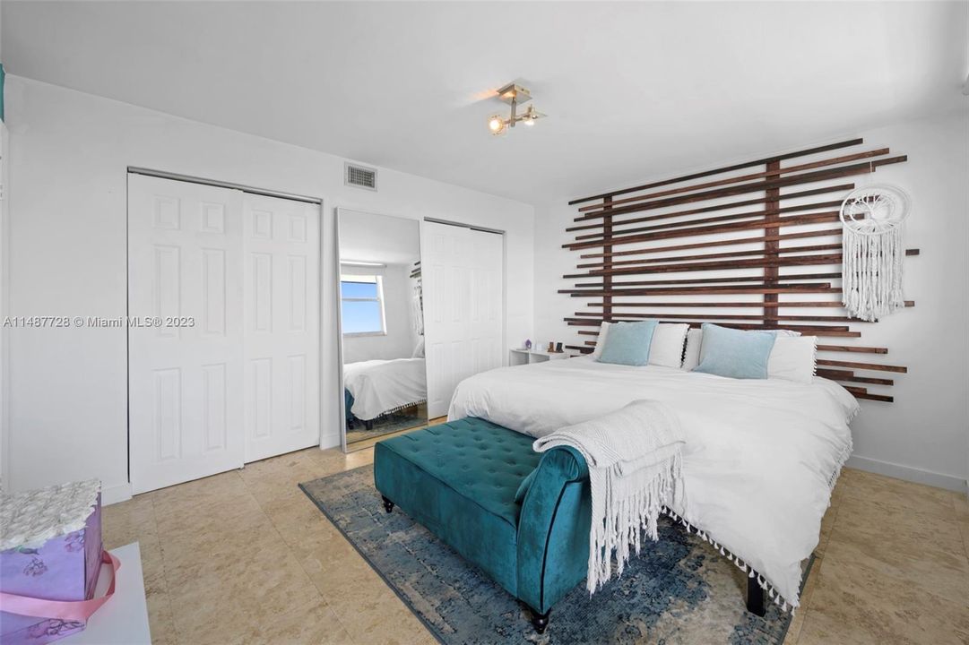 Recently Rented: $2,850 (1 beds, 1 baths, 626 Square Feet)