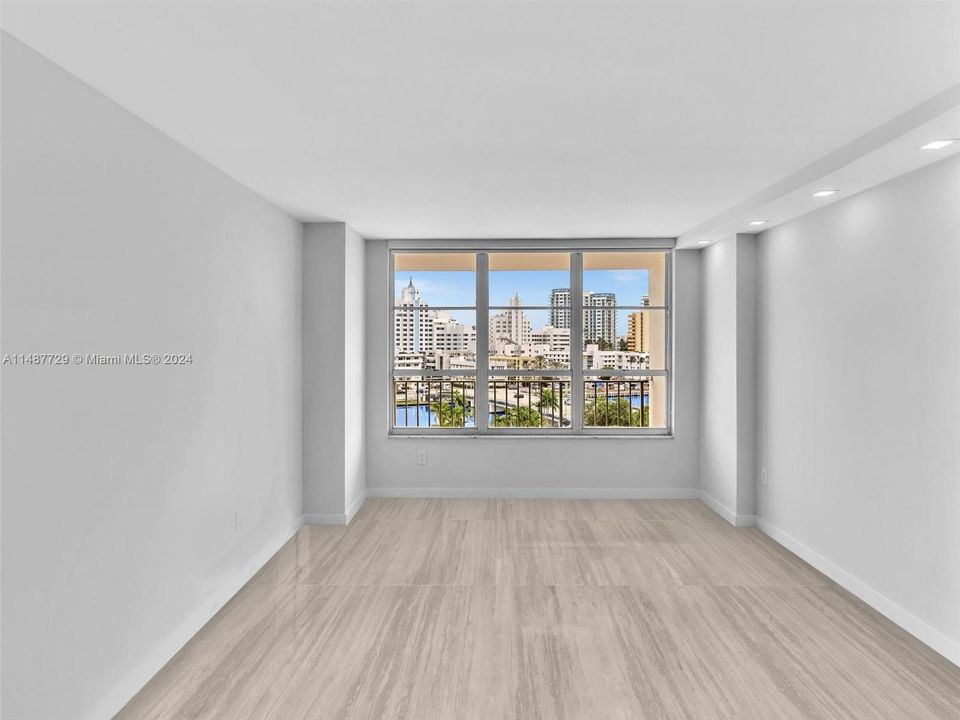 For Sale: $1,350,000 (2 beds, 2 baths, 1670 Square Feet)