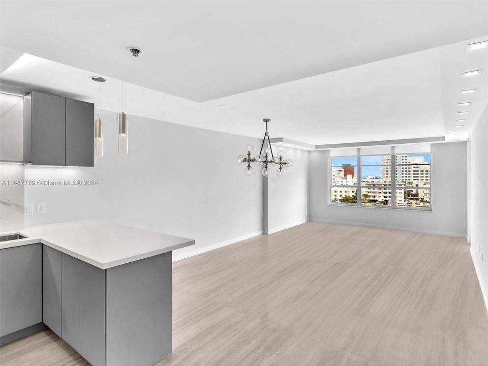 For Sale: $1,350,000 (2 beds, 2 baths, 1670 Square Feet)