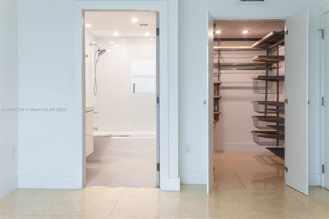 Recently Rented: $6,250 (3 beds, 2 baths, 1234 Square Feet)