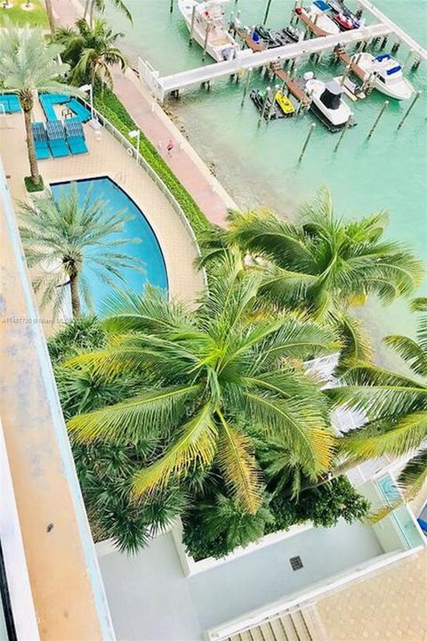 Recently Rented: $6,250 (3 beds, 2 baths, 1234 Square Feet)