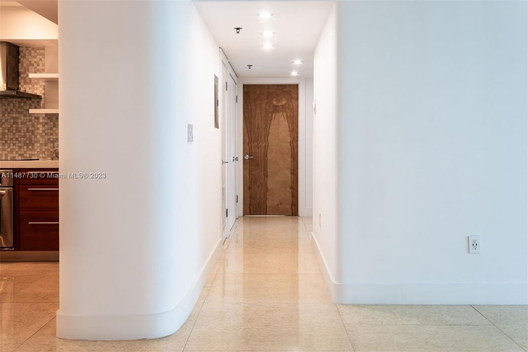 Recently Rented: $6,250 (3 beds, 2 baths, 1234 Square Feet)