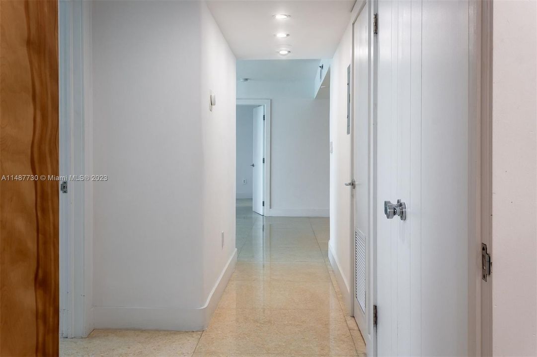 Recently Rented: $6,250 (3 beds, 2 baths, 1234 Square Feet)