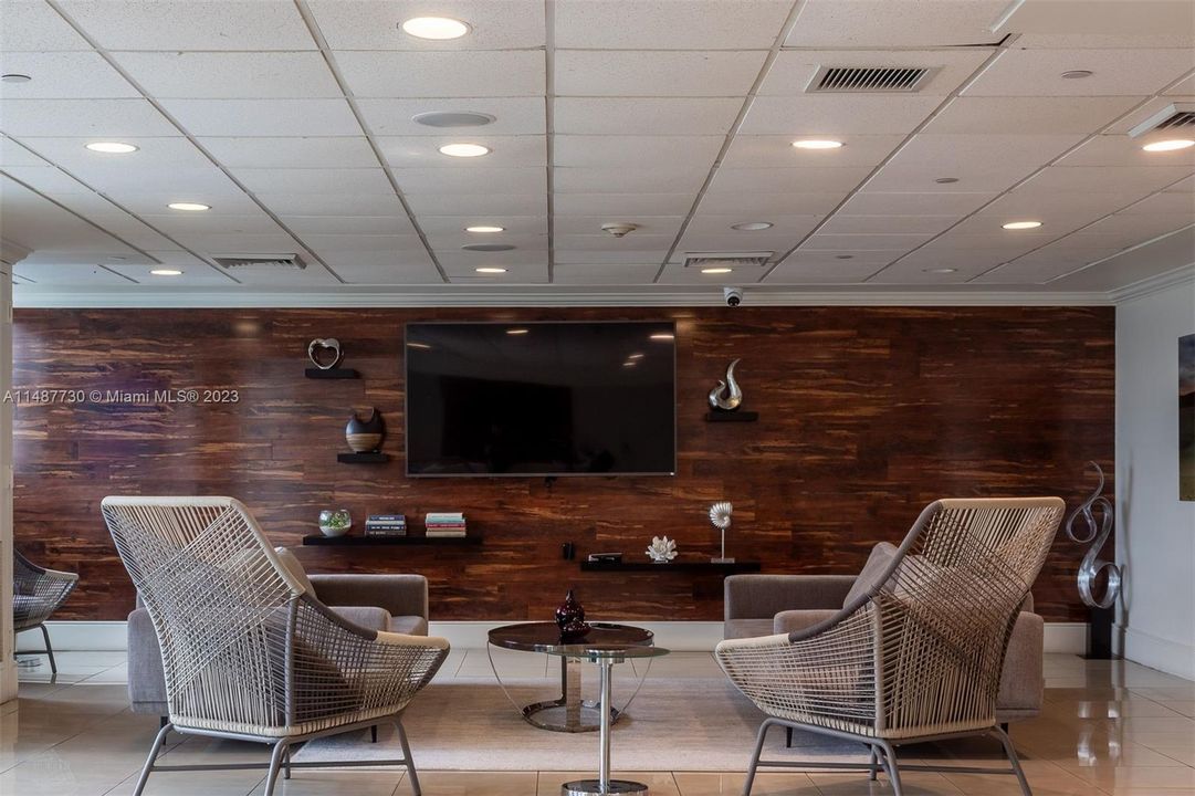 Recently Rented: $6,250 (3 beds, 2 baths, 1234 Square Feet)