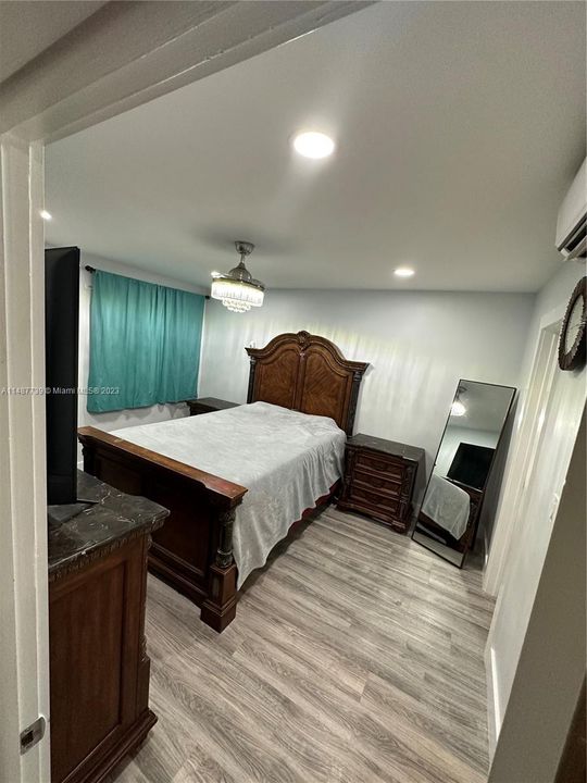 For Sale: $147,000 (1 beds, 1 baths, 525 Square Feet)