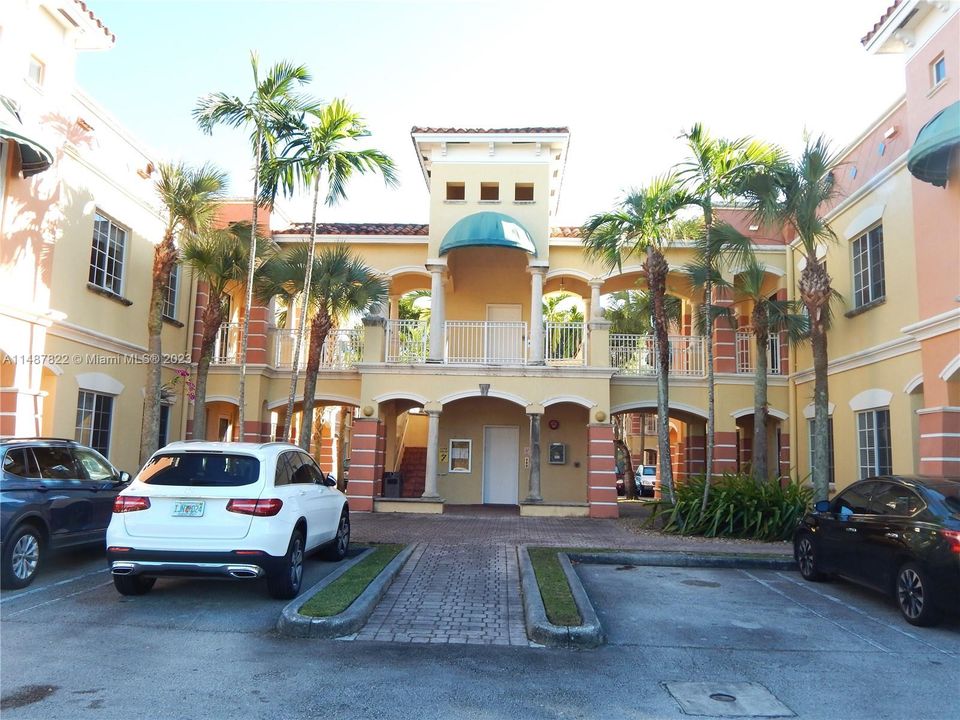 Recently Rented: $2,250 (0 beds, 0 baths, 0 Square Feet)