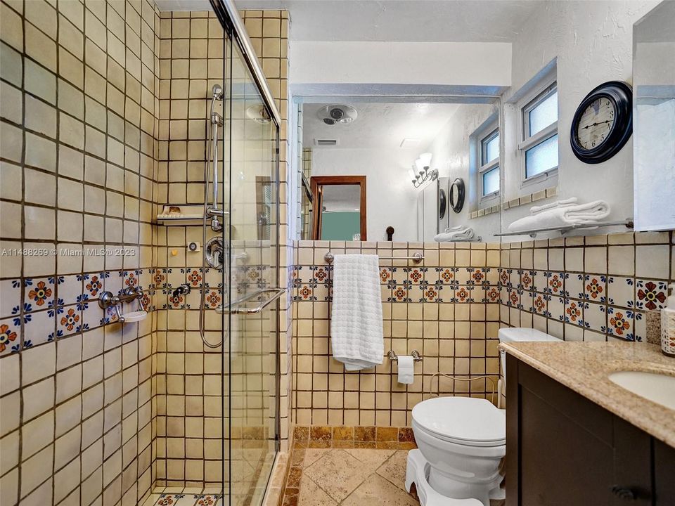 最近售出: $899,875 (3 贝兹, 2 浴室, 1405 平方英尺)