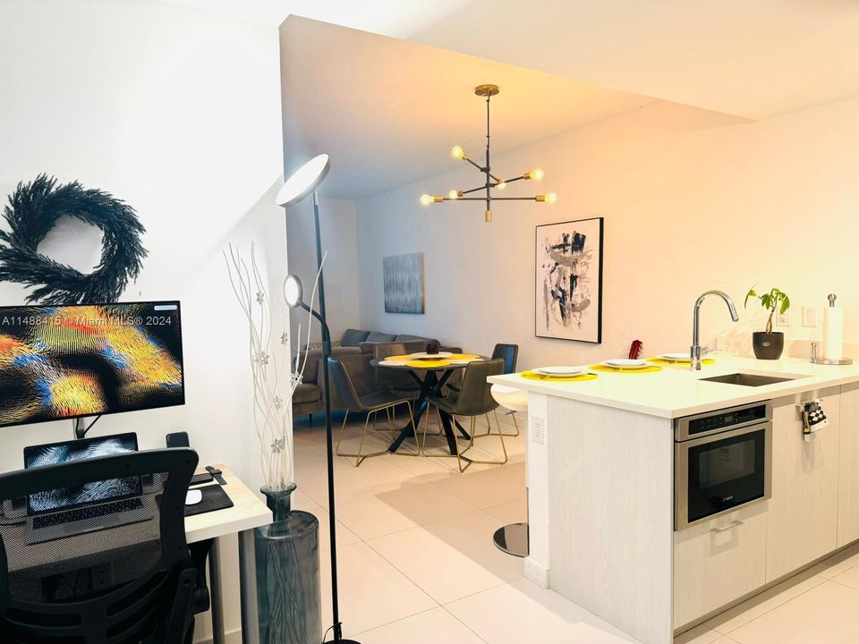 Recently Sold: $525,000 (1 beds, 1 baths, 622 Square Feet)