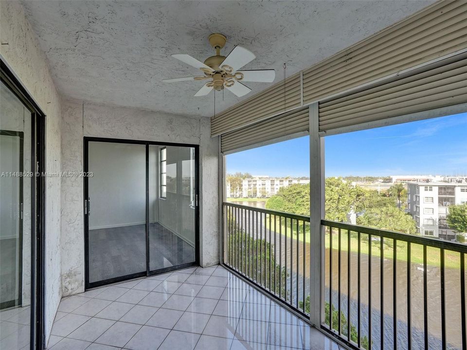 Recently Sold: $278,000 (2 beds, 2 baths, 1222 Square Feet)