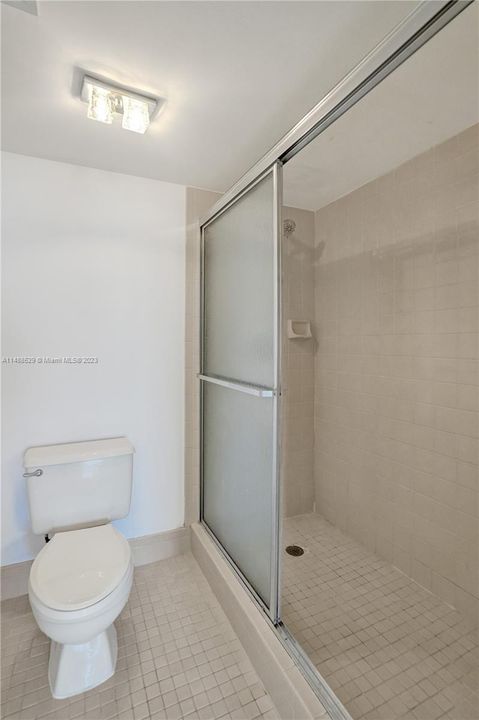 Recently Sold: $278,000 (2 beds, 2 baths, 1222 Square Feet)