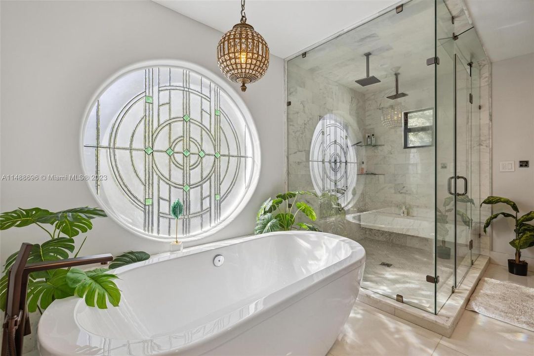 Recently Sold: $4,450,000 (5 beds, 4 baths, 3623 Square Feet)