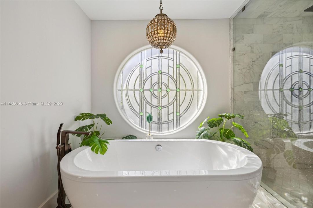 Recently Sold: $4,450,000 (5 beds, 4 baths, 3623 Square Feet)