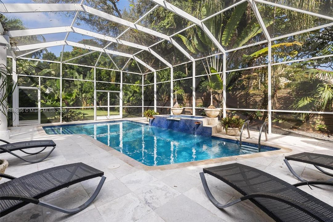 Recently Sold: $4,450,000 (5 beds, 4 baths, 3623 Square Feet)