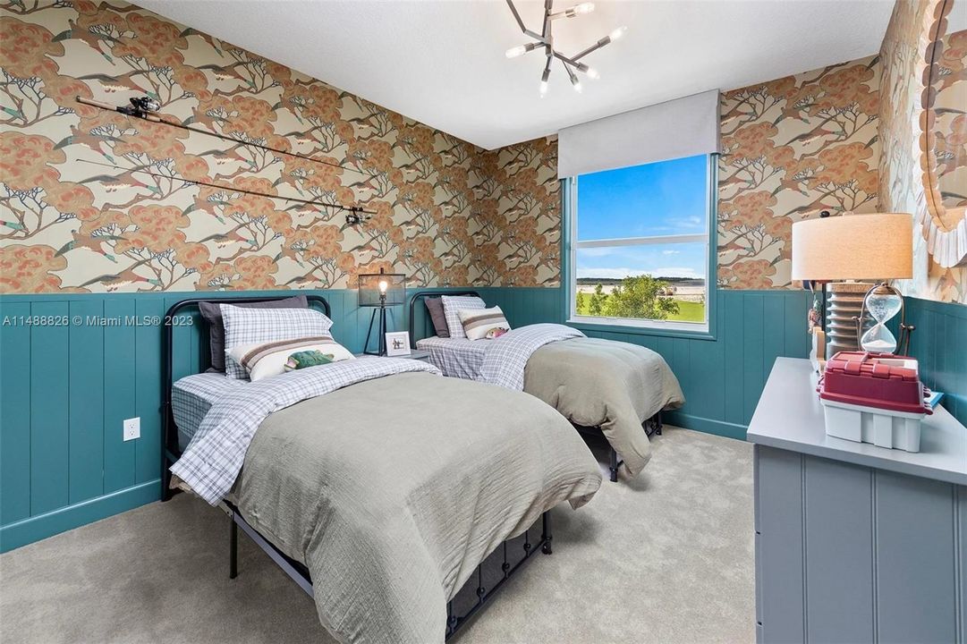 Vendido Recientemente: $874,900 (4 camas, 3 baños, 2546 Pies cuadrados)