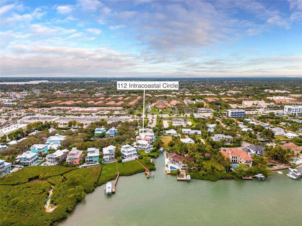 Active With Contract: $3,490,000 (3 beds, 2 baths, 2275 Square Feet)