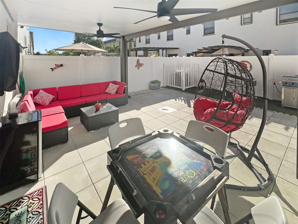 Recently Sold: $510,000 (3 beds, 2 baths, 1483 Square Feet)