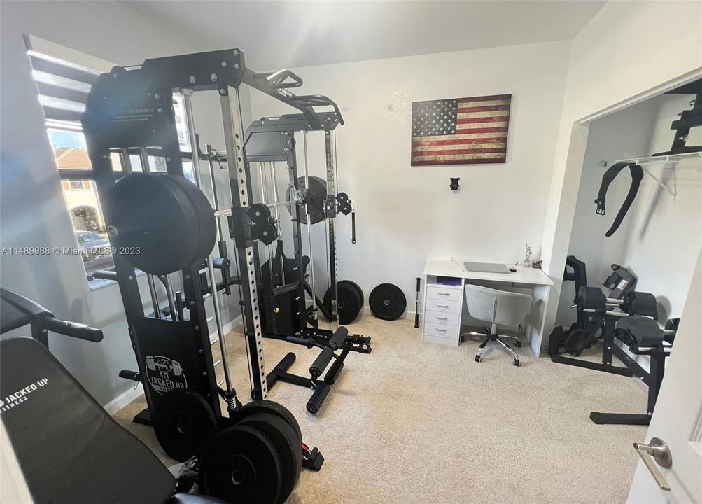 Recently Sold: $510,000 (3 beds, 2 baths, 1483 Square Feet)