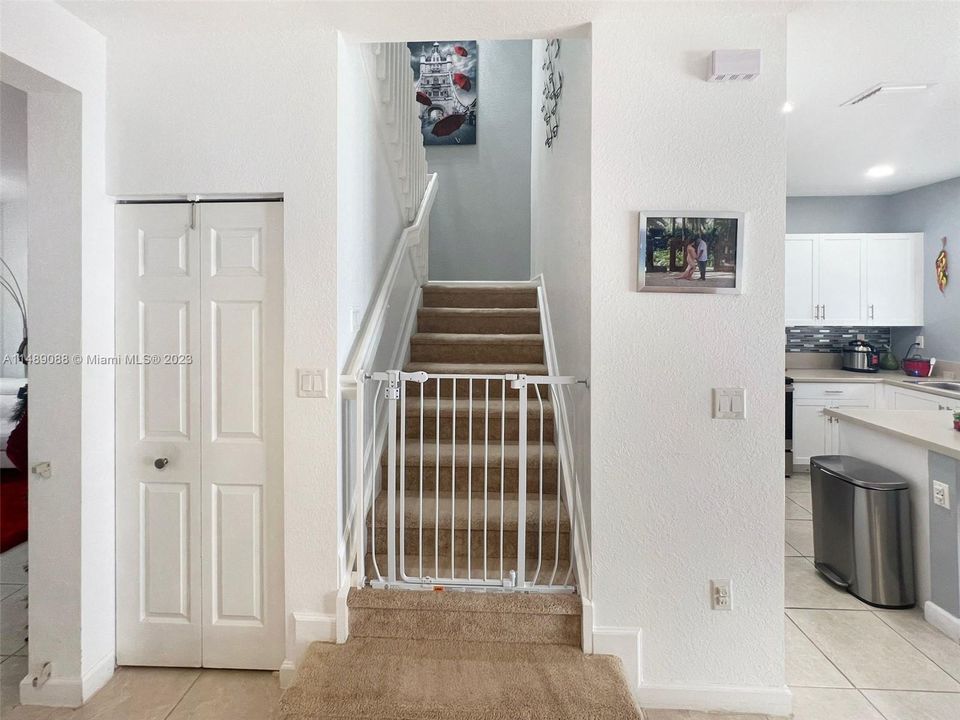 Recently Sold: $510,000 (3 beds, 2 baths, 1483 Square Feet)