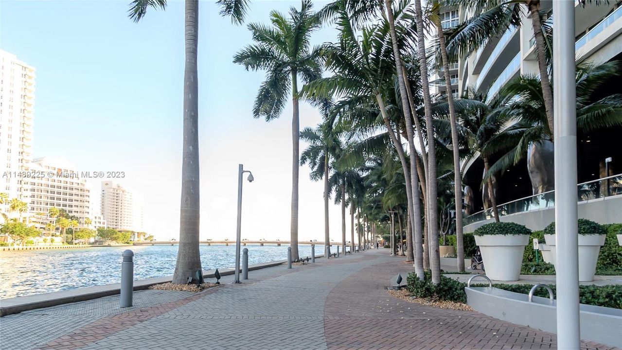 Недавно продано: $425,000 (0 спален, 1 ванн, 598 Квадратных фут)