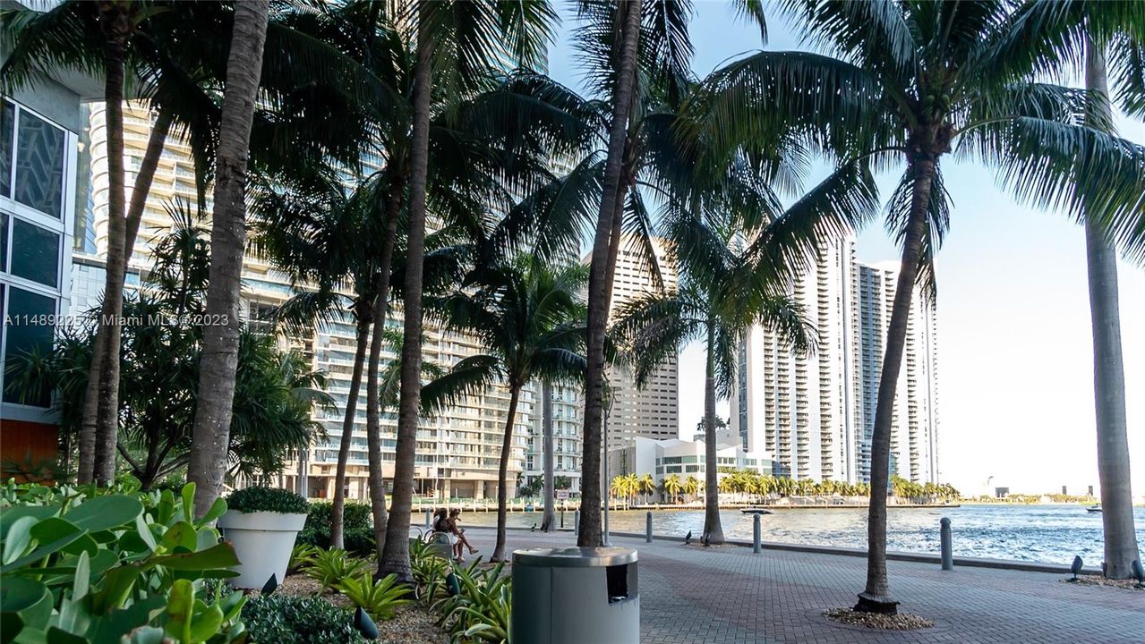 Недавно продано: $425,000 (0 спален, 1 ванн, 598 Квадратных фут)