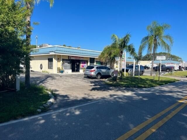 1535 Cypress Drive