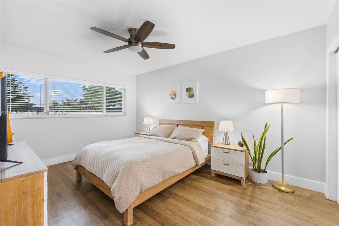 Bedroom Facing The Pool
