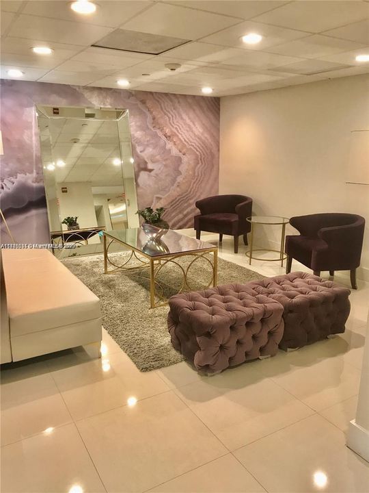 Recently Rented: $2,600 (2 beds, 2 baths, 1230 Square Feet)